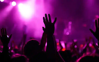 Top 10 LGBTQ+ Bars You Must Visit in Brighton